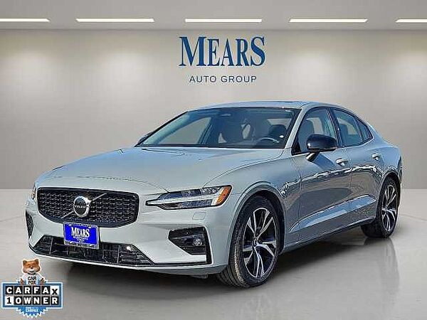 Volvo  S60 Core, B5 FWD Gas (mild hybrid), Gasoline, Dark
