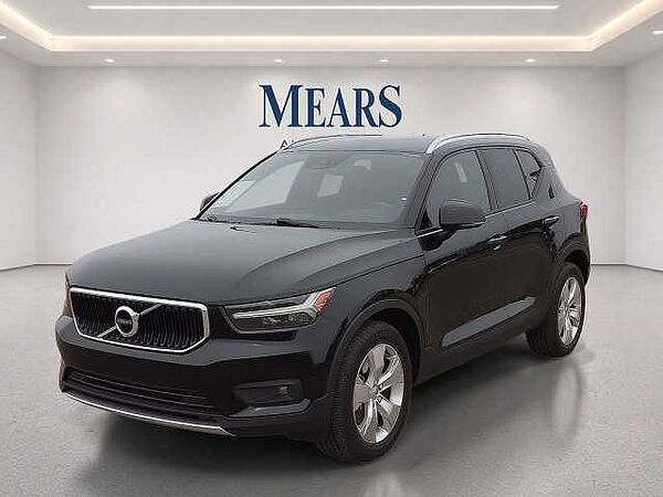 Volvo  XC40 Momentum, T4 FWD