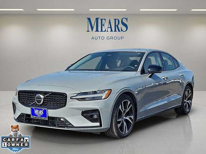 Volvo  S60 Core, B5 FWD Gas (mild hybrid), Gasoline, Dark