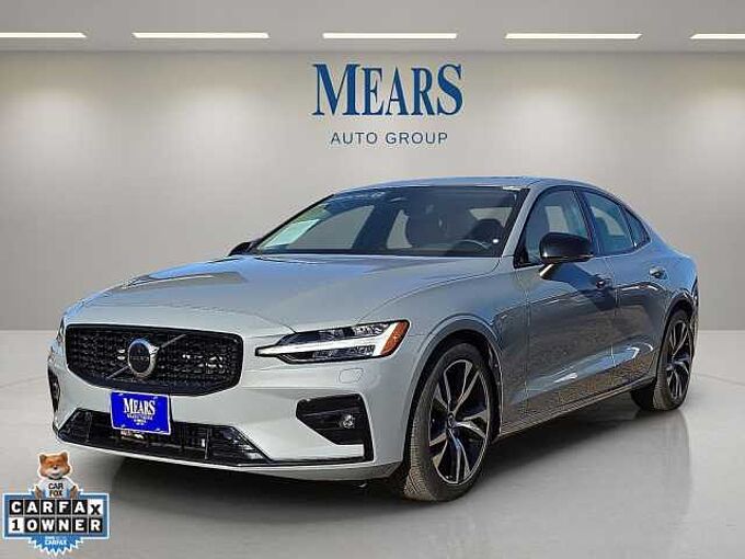 Volvo  S60 Core, B5 FWD Gas (mild hybrid), Gasoline, Dark