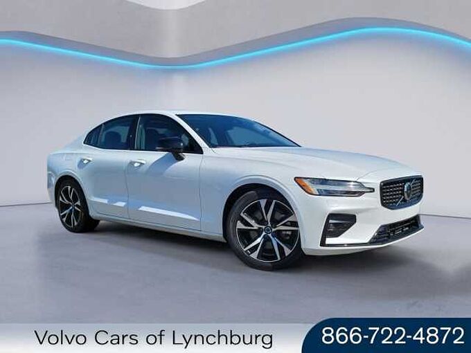 Volvo  S60 Plus, B5 AWD Gas (mild hybrid), Gasoline, Dark