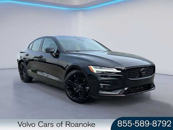 Volvo  S60 Black Edition Plus, B5 AWD Gas (mild hybrid), Gasoline
