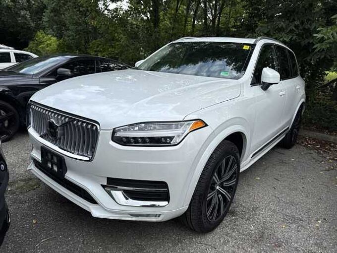 Volvo  XC90 Core, B6 AWD Gas (mild hybrid), Gasoline, Bright, 7 Seats