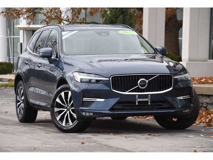 Volvo  XC60 Core, B5 AWD, Mild Hybrid