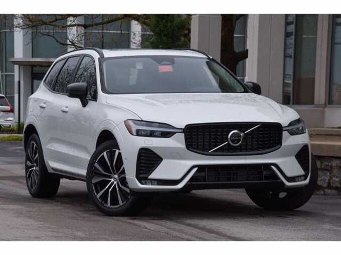 Volvo XC60 Plus, B5 AWD Gas (mild hybrid), Gasoline, Dark