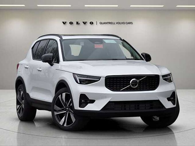 Volvo  XC40 Ultra, B5 AWD Gas (mild hybrid), Gasoline, Dark